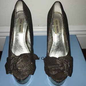 Steve Madden sparkle pumps